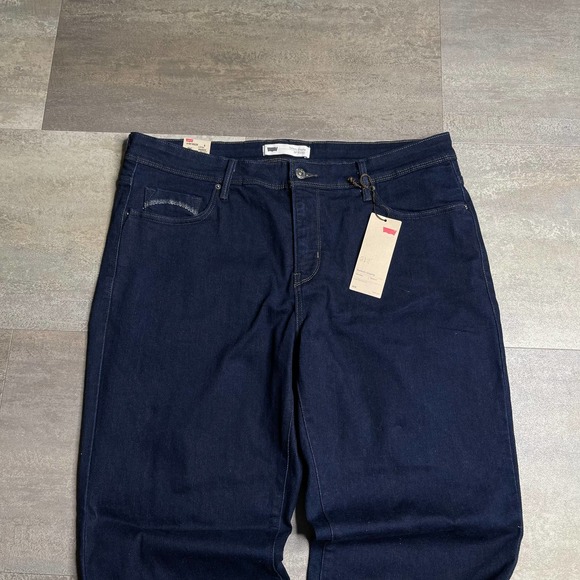 SOLD Levi's Perfectly Shaping 512 Jeans 20W - Picture 2 of 4